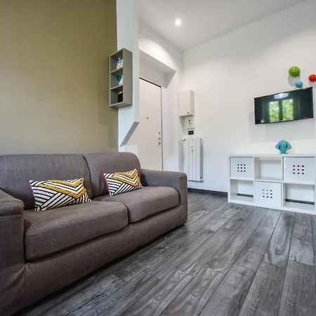 Benvenuti Casa Leo - Elegante Appartamento Torino Dış mekan fotoğraf