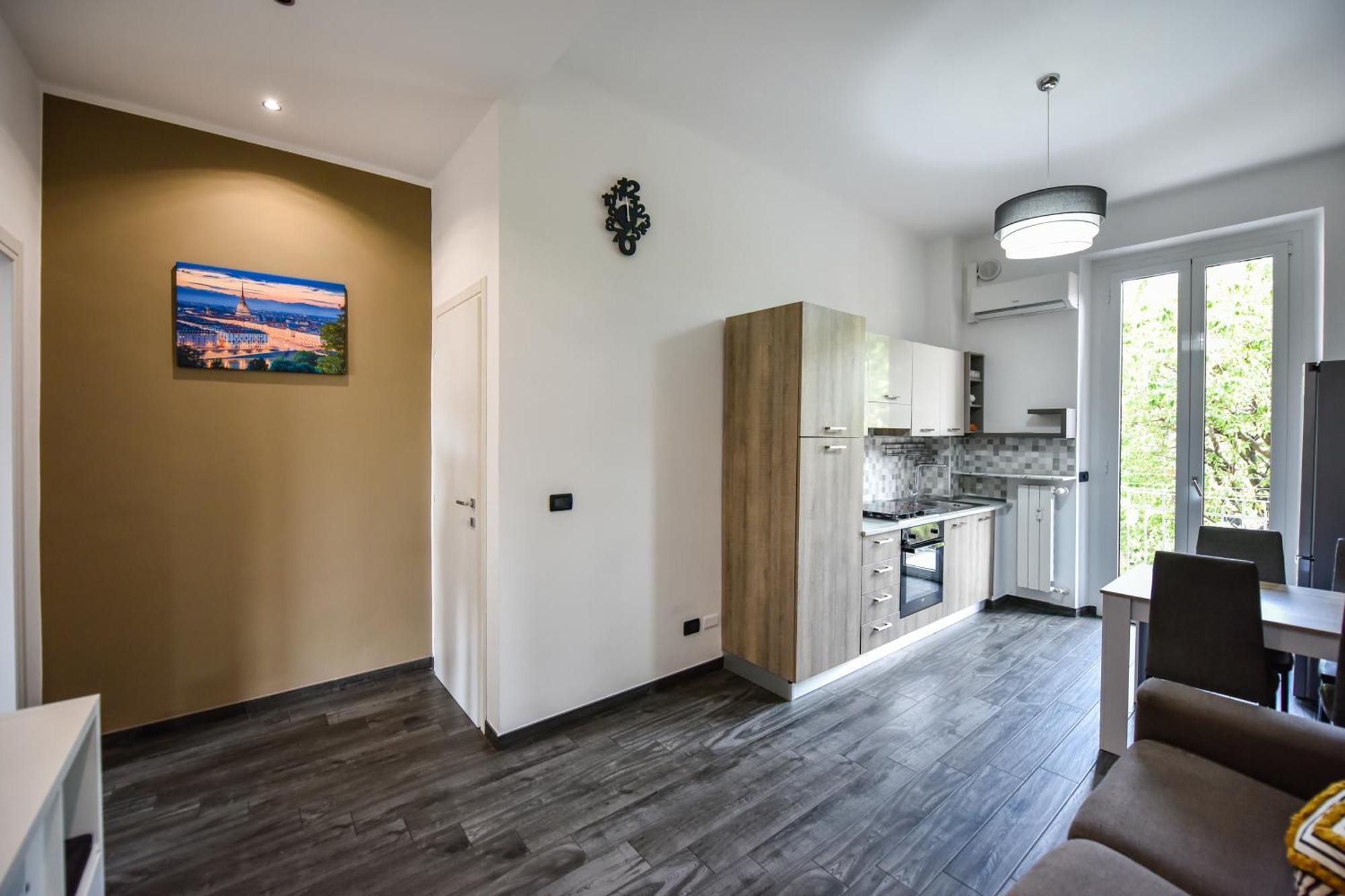 Benvenuti Casa Leo - Elegante Appartamento Torino Dış mekan fotoğraf